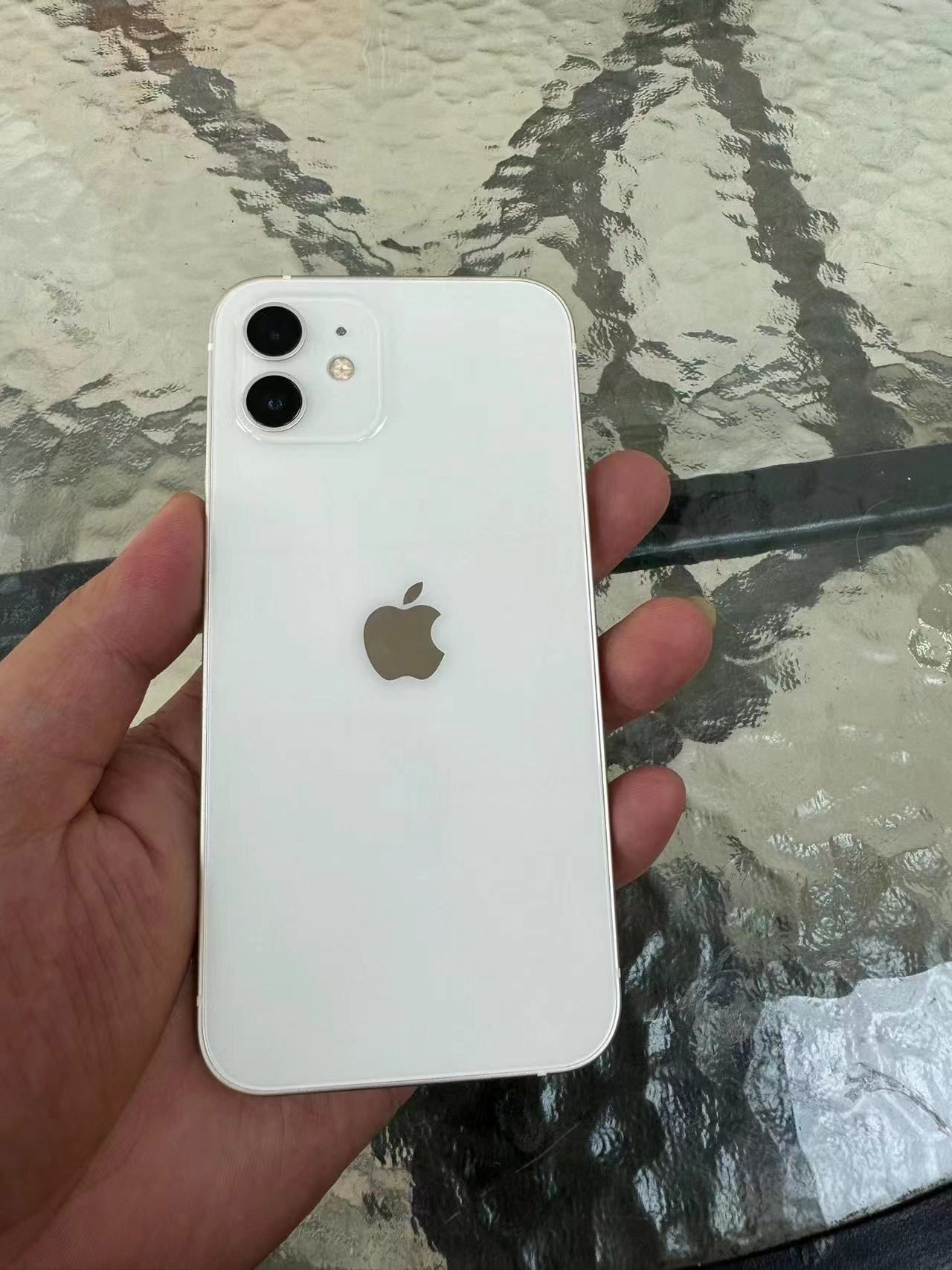 澳版的苹果手机(澳版苹果手机型号)-第2张图片-有道翻译官网